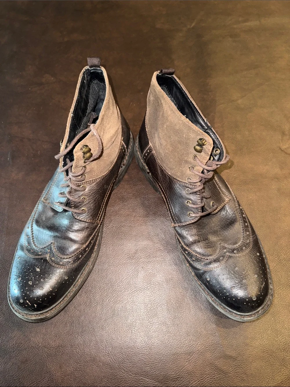 Men's Two-Tone Brown Leather and Suede Wingtip Boots